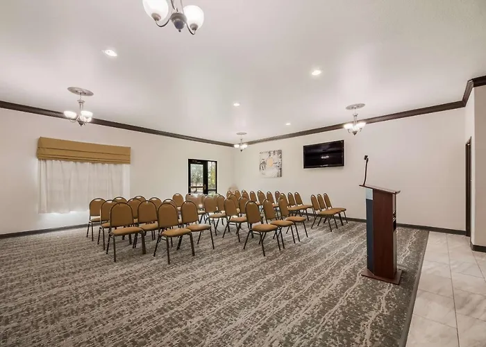 Surestay Plus Hotel By Best Western Near Seaworld San Antonio